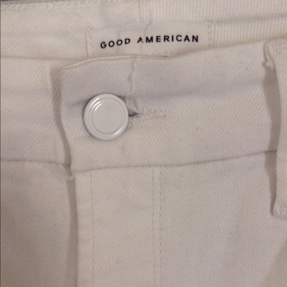 Good American White Flare Jeans - Picture 4 of 8